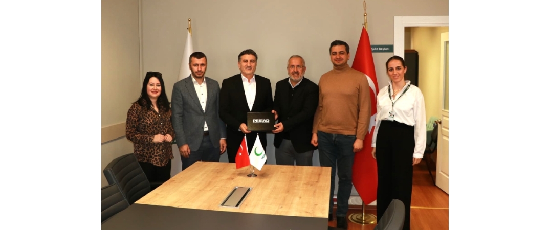 Yeşilay Pendik Şubesi Müdürü Sn. Mehmet AYDOĞMUŞ’u ziyarette bulunduk.