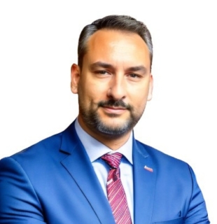 Özgür ÇİFTÇİ