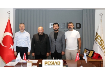 PESİAD Üyemiz ve aynı zamanda Pendik Sivaslılar Derneği Başkanı Sn. Duran DEMİRİZ, derneğimizi ziyaret etmiştir. 