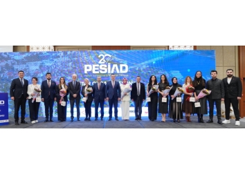 PESİAD Ailesi olarak Geleneksel İftar Programımızda aynı sofrayı paylaşmanın mutluluğunu yaşadık.