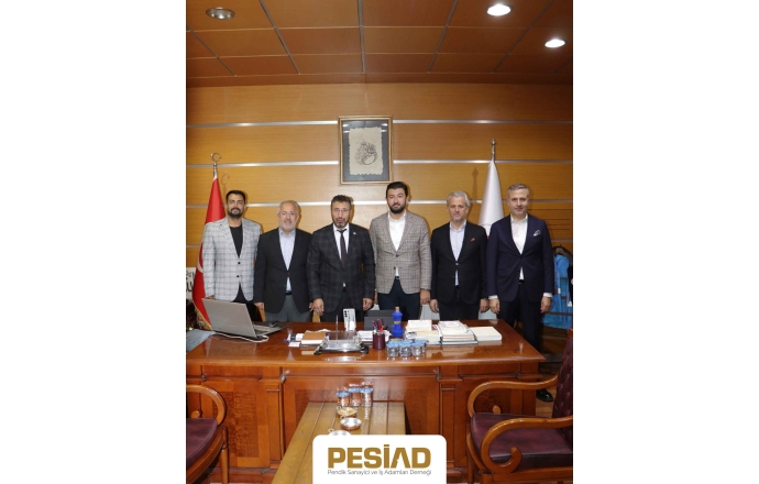Pendik Müftüsü görevine atanan Sn. Dr. Abdulhamid PEHLİVAN’a hayırlı olsun ziyaretinde bulunduk.