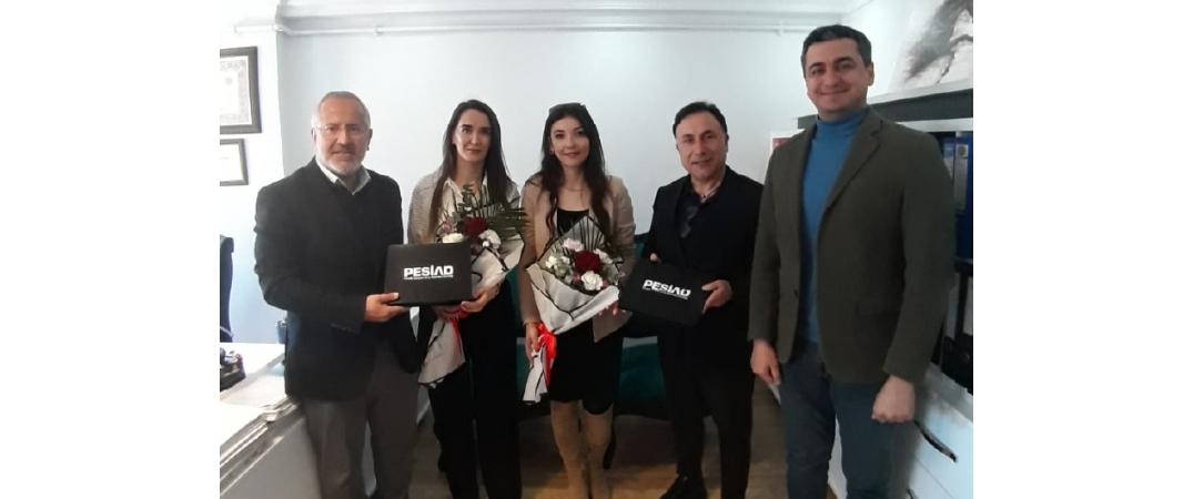 8 Mart Dünya Kadınlar Gününe istinaden üyelerimize ziyarette bulunduk.