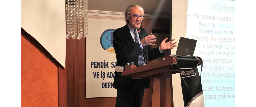 Prof. Dr. Asaf Savaş Akat PESİAD’ta