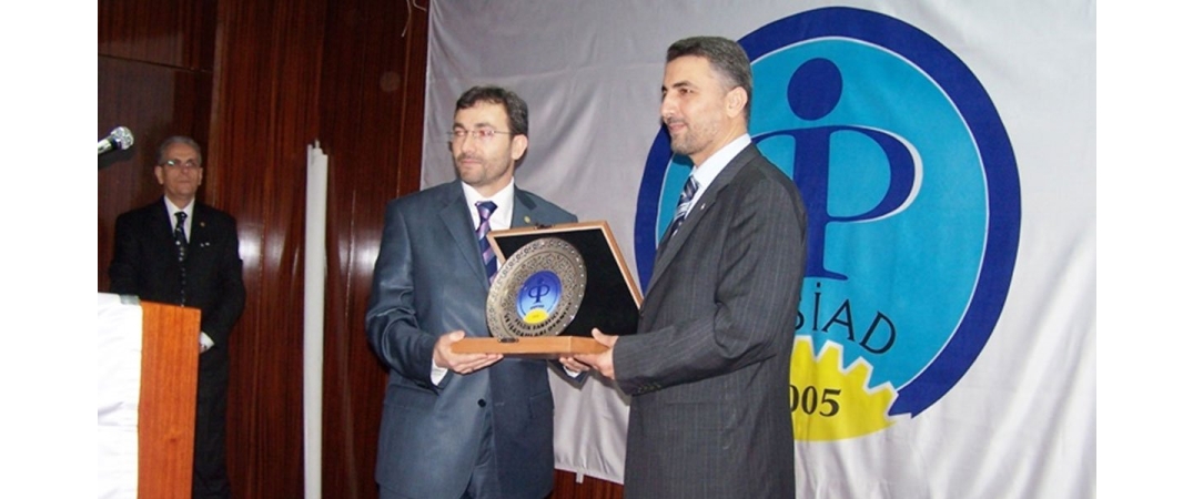 Pendik Toplantısı : Konuk, Ömer Bolat