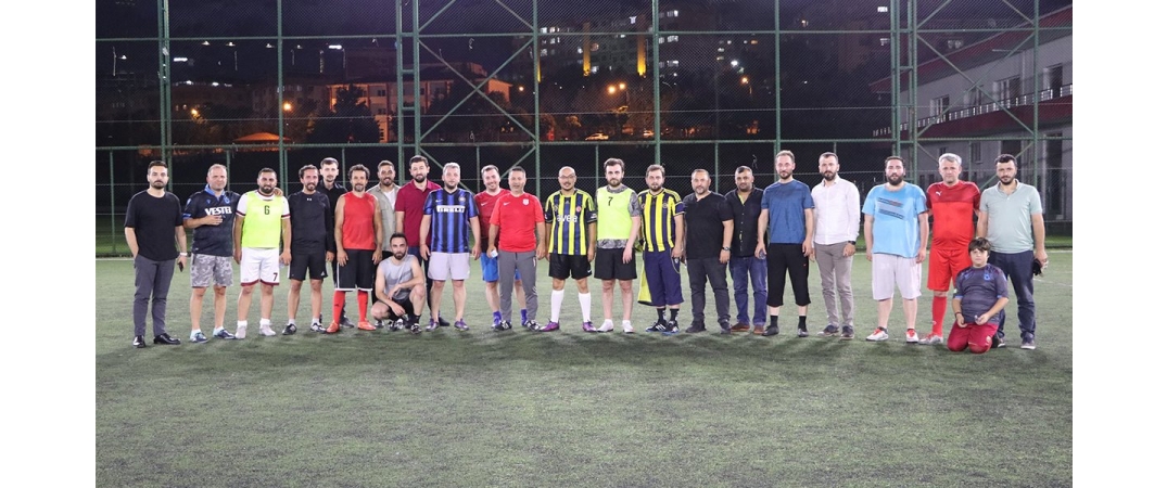 Yönetim Kurulu Üyelerimizin Karşı Karşıya Geldiği Futbol Müsabakası