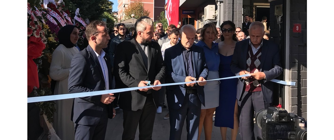 Şahmahmutoğlu’nun sahibi olduğu “Coldwell Banker Ena Gayrimenkul” firmasının açılış törenine iştirak ettik