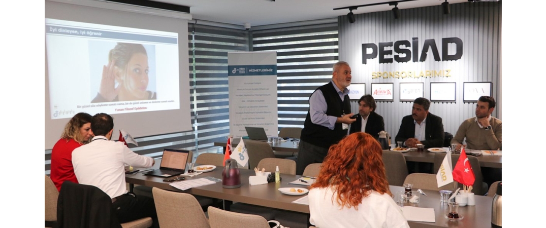 “Yöneticiler için İletişim ve İlişki Yönetimi” konulu sertifikalı eğitim programı düzenlendi