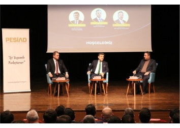 “Suriye Halk Devrimi ve Türk Dış Politikasında Suriye” başlıklı panel düzenlendi.