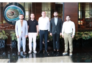 Onur Kurulu Üyemiz Sn. Ercüment Cafer BAYEGAN'ın sahibi olduğu BAYEGAN Firması'nı ziyaret ettiler.