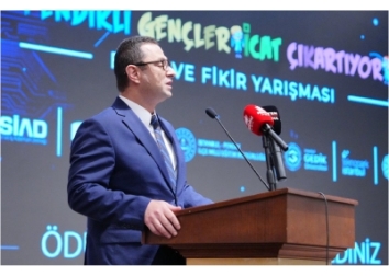 5.sini düzenlediğimiz "PESİAD Pendikli Gençler İcat Çıkartıyor Yarışması"nın Ödül Töreni Yunus Emre Kültür Merkezi'nde gerçekleştirildi.