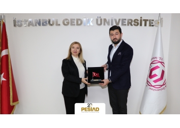 İstanbul Gedik Üniversitesi Rektör Vekili görevine atanan Sn. Prof. Dr. Feriha ERFAN KUYUMCU’ya hayırlı olsun ziyaretinde bulunduk.