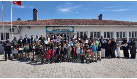 Oyuncak Kardeşliği Projesi”mizin 6’ncısını Mardin’in Midyat ilçesinde tamamladık.