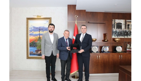 Pendik İlçe Kaymakamımız Sayın Mehmet YILDIZ’ı makamında ziyaret ettik.