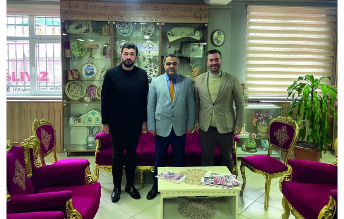 Pendik Halk Eğitim Merkezi Müdürü Sn. Turan GENÇ'i ziyaret ettik.