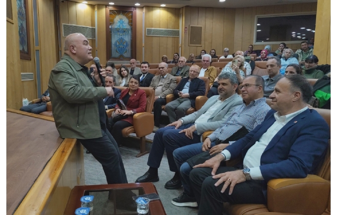 "Şehrin Şairleri" isimli şiir dinletisine katılım sağladık