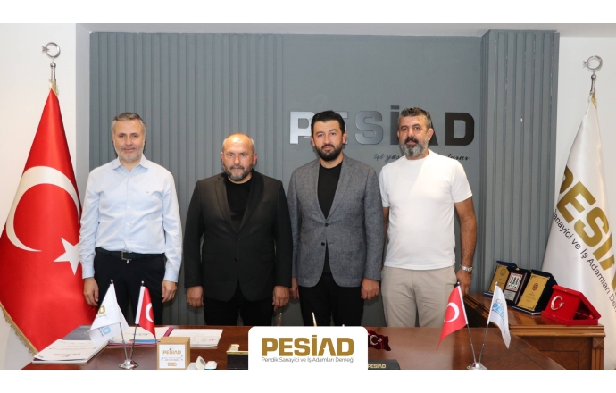 PESİAD Üyemiz ve aynı zamanda Pendik Sivaslılar Derneği Başkanı Sn. Duran DEMİRİZ, derneğimizi ziyaret etmiştir. 