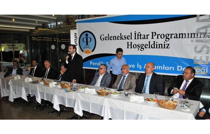 Geleneksel PESİAD İftarı