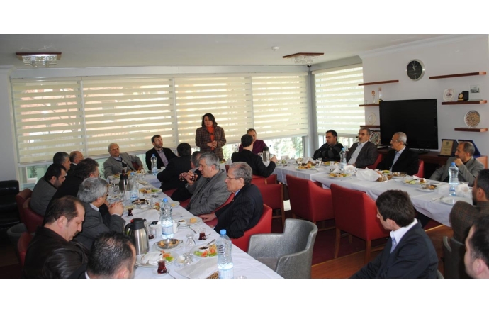 Ev sahipliğini Mehmet OĞUZ’un yaptığı gelenekselleşen Onur Kurulu Kahvaltımız