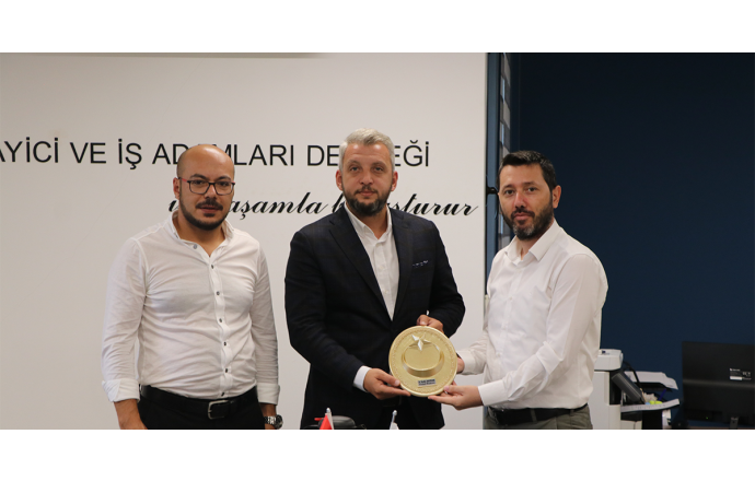 Sivaslılar Derneği, başkanımıza ziyarette bulundular