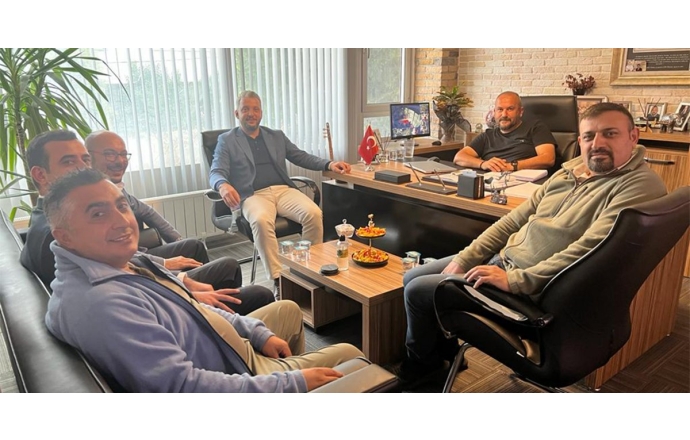 Üyemiz İz Hırdavat firma sahibi Sn. Duran DEMİRİZ’e ziyarette bulunduk