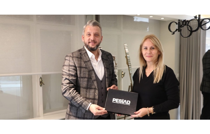 PESİAD üyemiz “Çiğdem Metin Gelinlik” firma sahibi Çiğdem Metin’e ziyaret