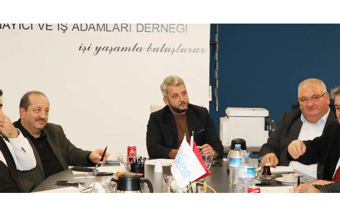 Çözülmesi hedefiyle hayata geçirilen “Meslek Komitesi Çalıştayları”nın ilki “Eğitim Komitesi” başlığı altında düzenlendi