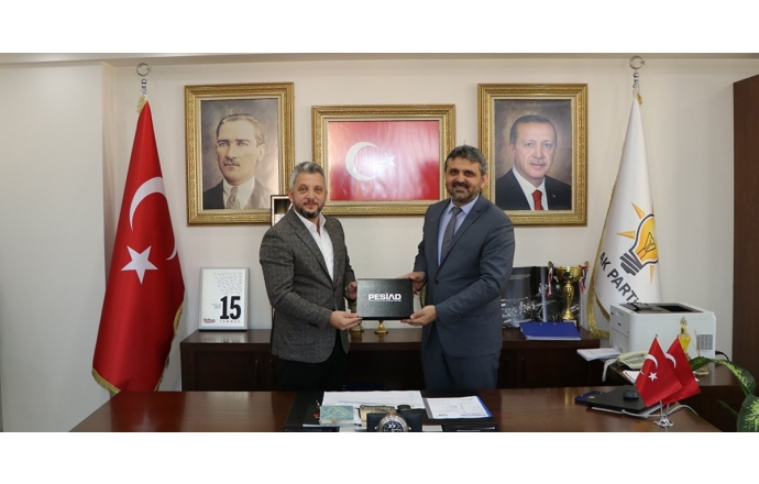 AK Parti Pendik İlçe Başkanlığı’na seçilen Sn. Özer SARIKAYA’ya hayırlı olsun ziyaretinde bulunduk.