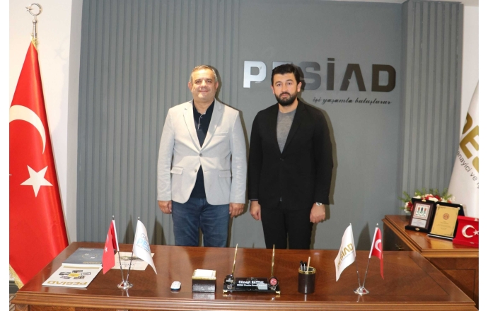 PESİAD Üyelerimizden Sn. Ömer Serdar YEŞİL, Yönetim Kurulu Başkanımız Sn. Cüneyt BATTAL’ı ziyaret etmiştir.