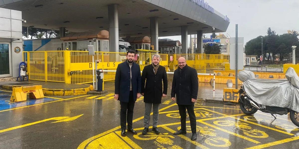 DFDS Pendik Limanı Direktörü Levent Şinel ve Acentalar Müdürü Arif Akkoz’u Ziyaret Ettik-2