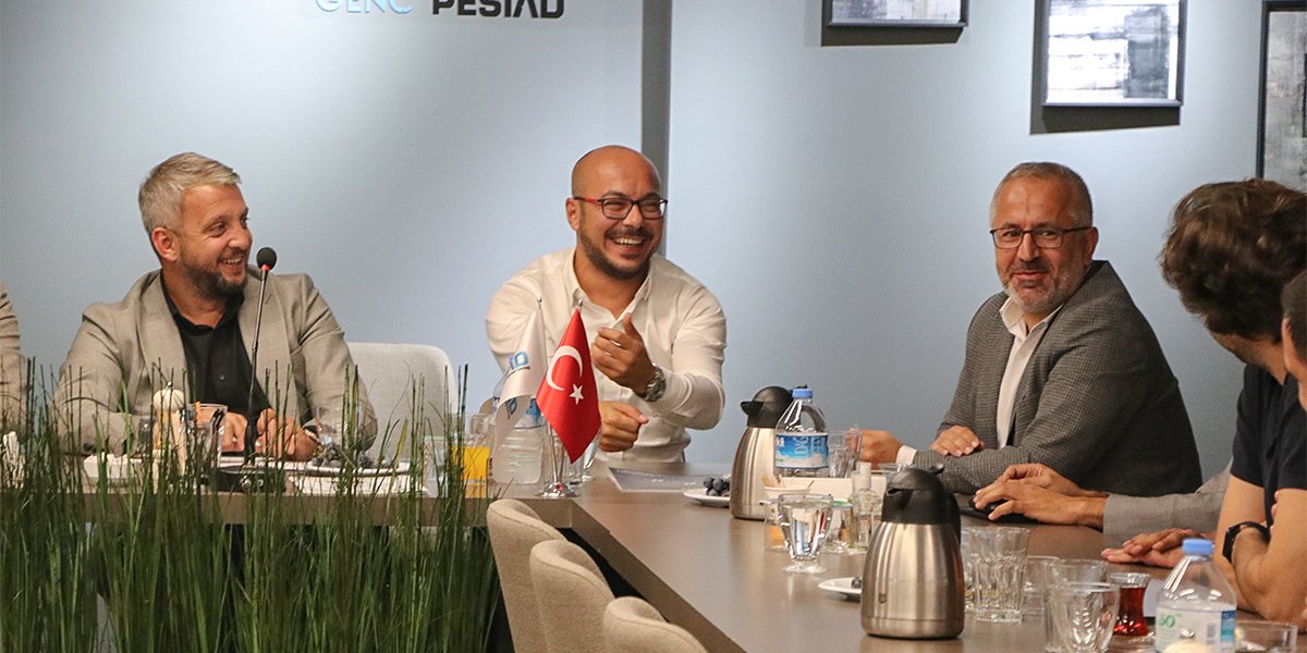PESİAD / Genç PESİAD nezdinde 2022 – 2023 Sezonumuzun ilk Ortak Yönetim Kurulu Toplantısı-1