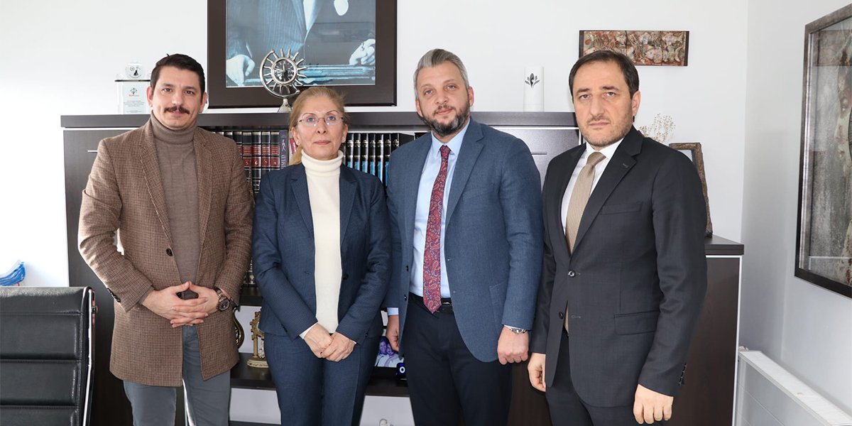 PESiAD Üyemiz "Pendik Fen Koleji" firma sahibi Sn. Zeynep Gülay Örsçekiç’i ziyaret-2