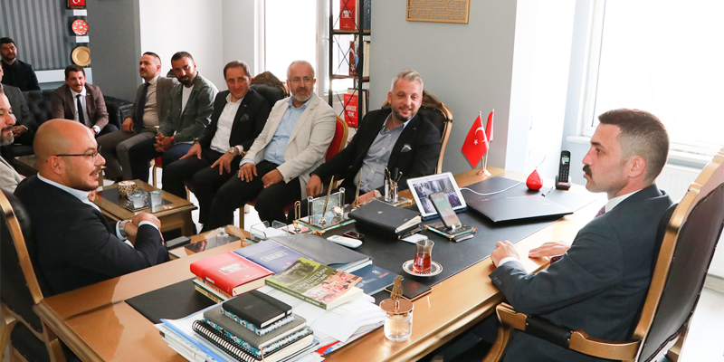 MHP Pendik İlçe Başkanlığı’na seçilen Sn. Kerim KAYA’ya hayırlı olsun ziyaretinde bulunduk.