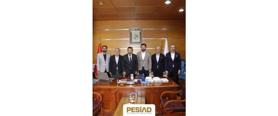 Pendik Müftüsü görevine atanan Sn. Dr. Abdulhamid PEHLİVAN’a hayırlı olsun ziyaretinde bulunduk.