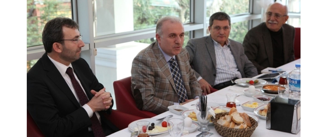 Onur Kurulu Kahvaltısı: Konuk Aziz Babuşcu