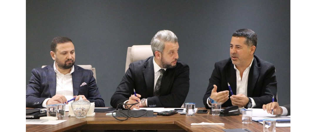 Yönetim Kurulu Toplantımızı Siltaş Yapı Firma Sahibi Murat Özdemir’in Ofisinde Gerçekleştirdik