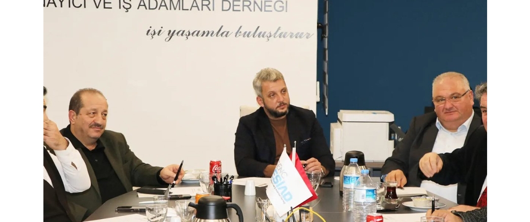 Çözülmesi hedefiyle hayata geçirilen “Meslek Komitesi Çalıştayları”nın ilki “Eğitim Komitesi” başlığı altında düzenlendi